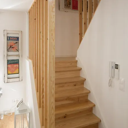 Center Duplex - Subway Nearby Lisbon