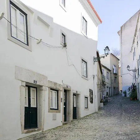 Center Duplex - Subway Nearby Lisbon