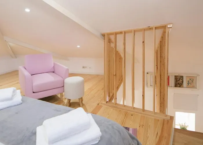 Center Duplex - Subway Nearby Lisbon
